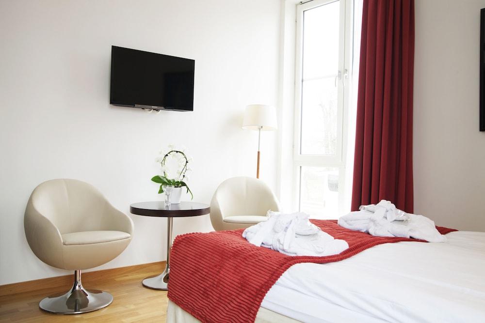 Hotel Skansen แฟร์เยสตาเดน ภายนอก รูปภาพ