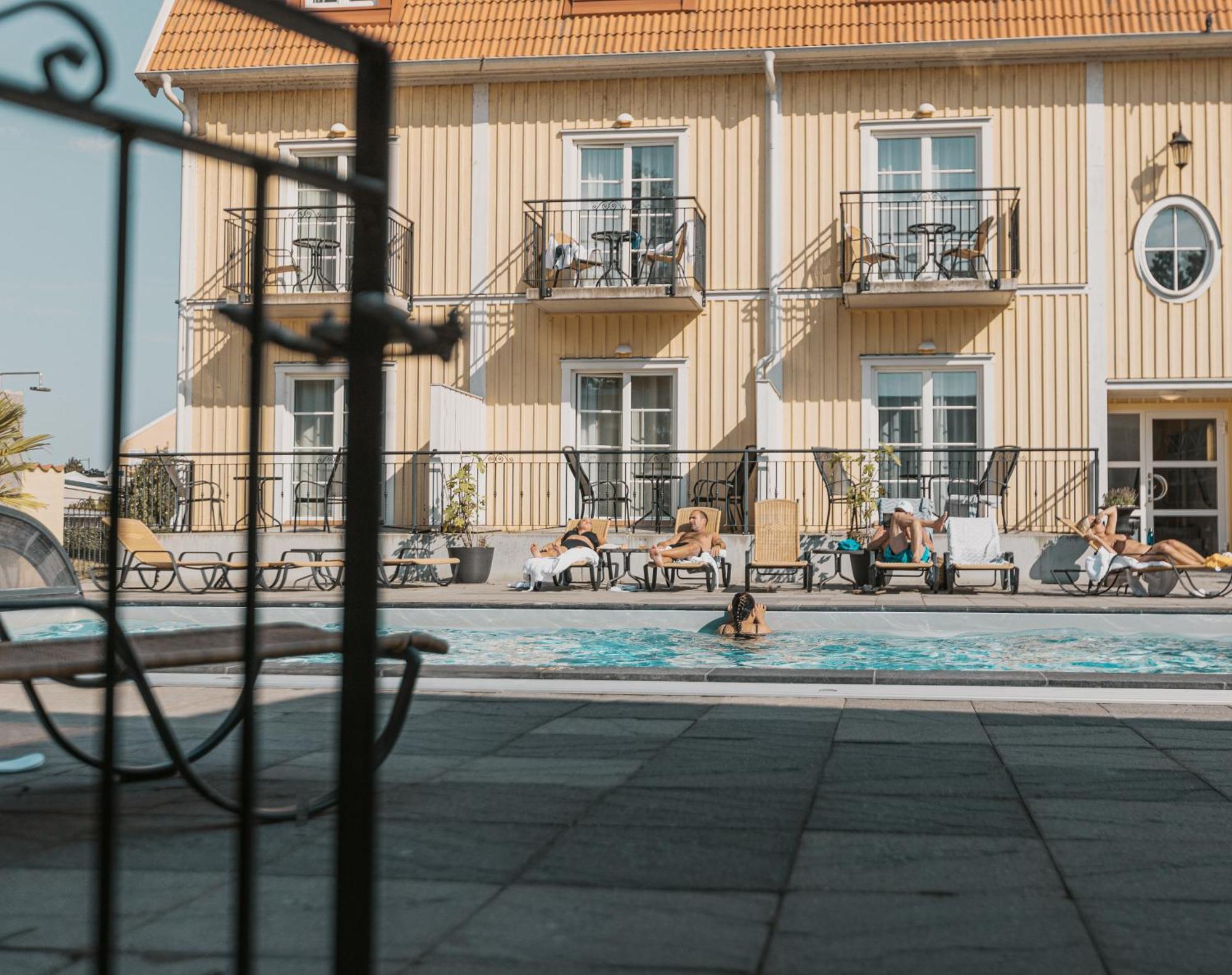 Hotel Skansen แฟร์เยสตาเดน ภายนอก รูปภาพ