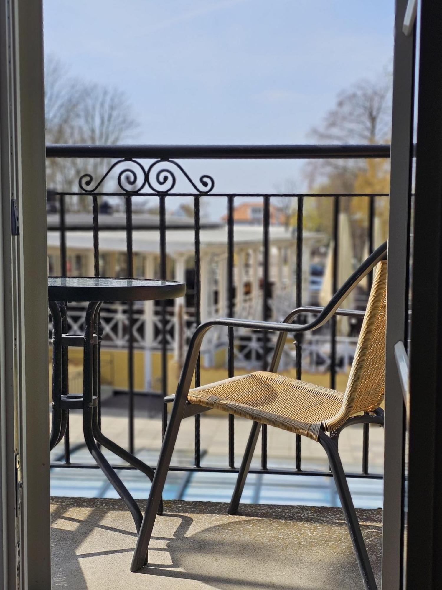 Hotel Skansen แฟร์เยสตาเดน ภายนอก รูปภาพ