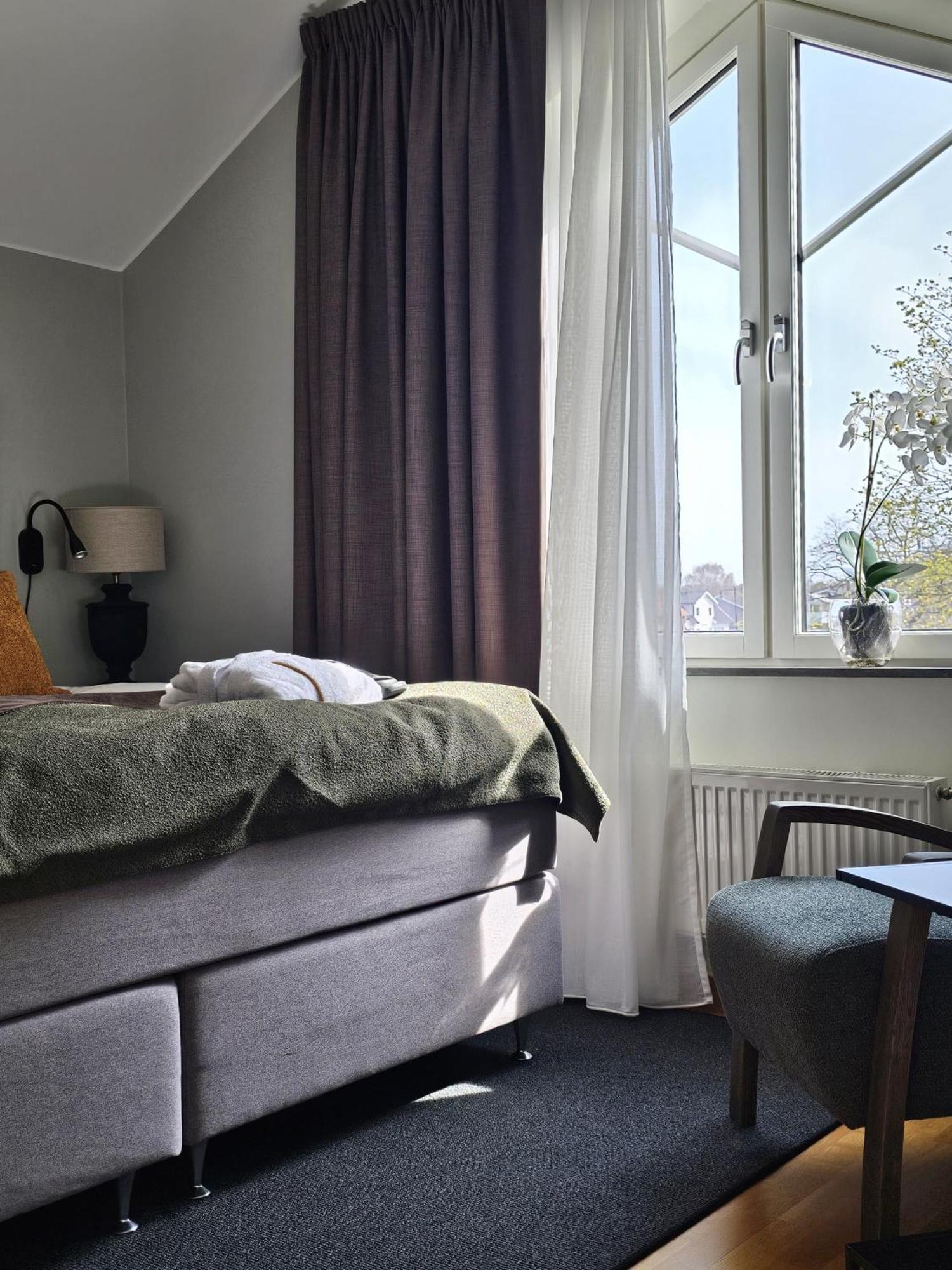 Hotel Skansen แฟร์เยสตาเดน ภายนอก รูปภาพ