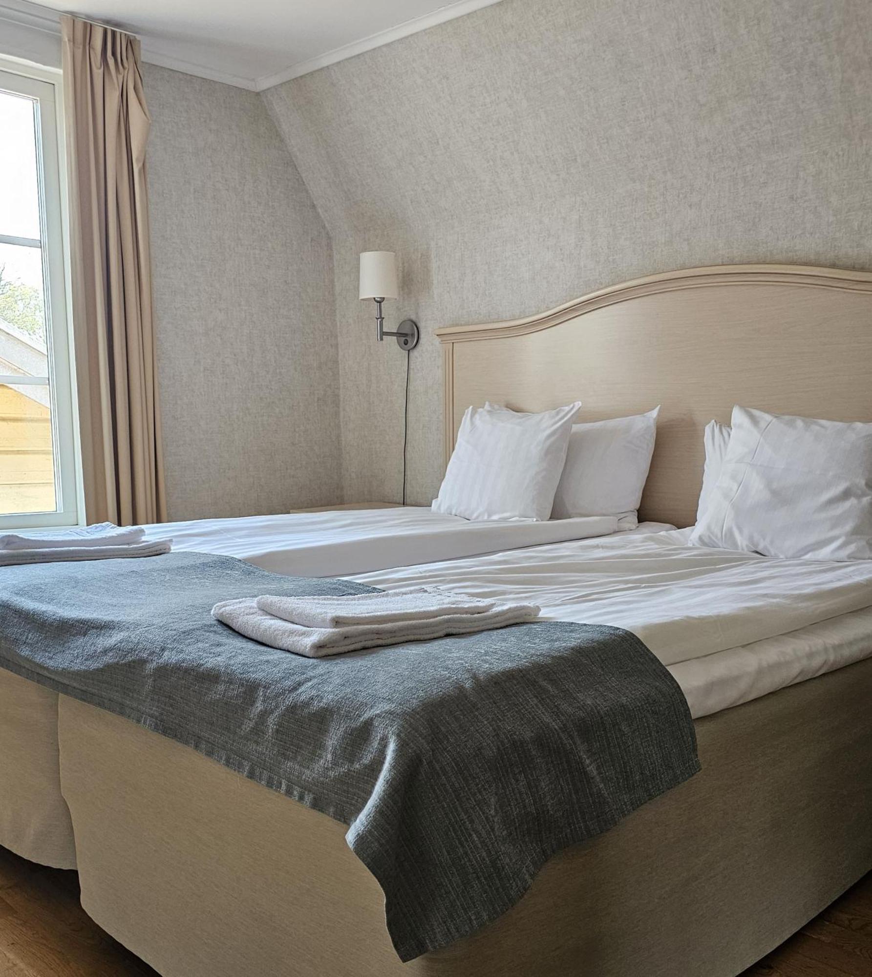 Hotel Skansen แฟร์เยสตาเดน ภายนอก รูปภาพ